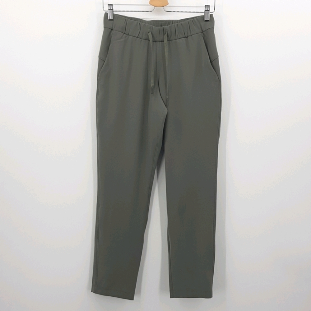 Lululemon On The Fly 7/8 Woven Pant in Sage Green